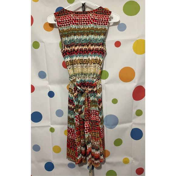 Neesha Multi Color Sleeveless Dress Belted Size S/M Pretty 🎈🌷 - Picture 8 of 12